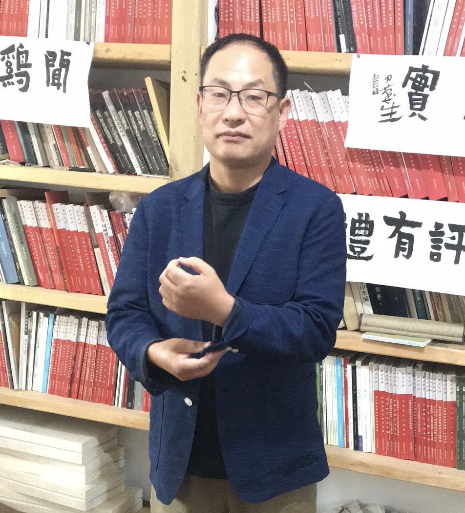 陈默庵 暂无 头像