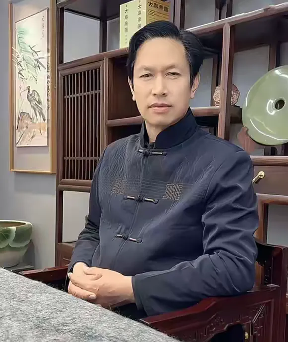 画家吕本增彩墨山水|烟岚染翠笔绘清晖